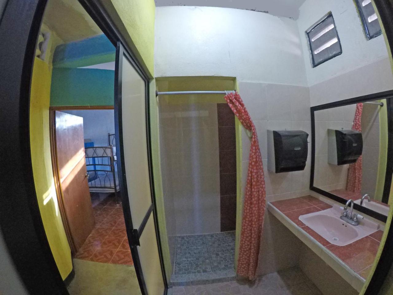 Hostel Playa Playa del Carmen Buitenkant foto
